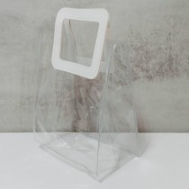 2839小工具｜3BOSSWU小商品｜【直中】白色皮革PVC手提袋｜寬21*高23.5*側12.5CM｜2個$135